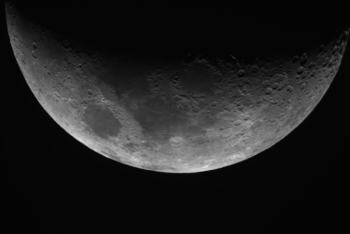 Image of the Moon taken with the Rosing.