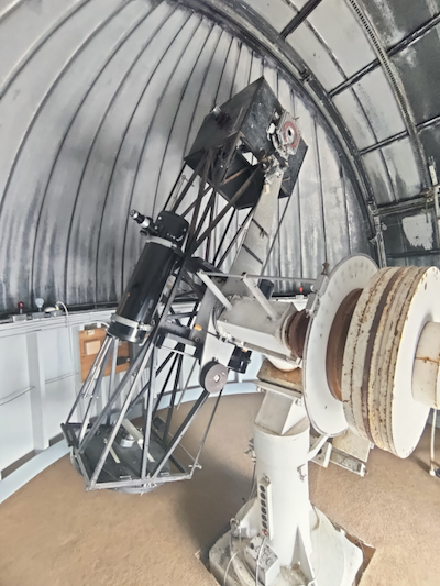 A photo of the Metzger Telescope.